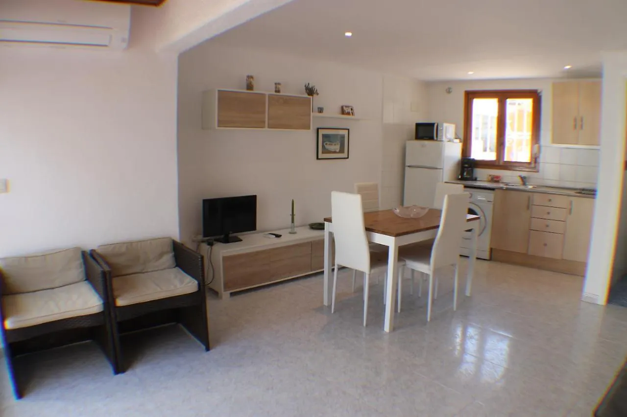 Agi Port De Rosas Apartment