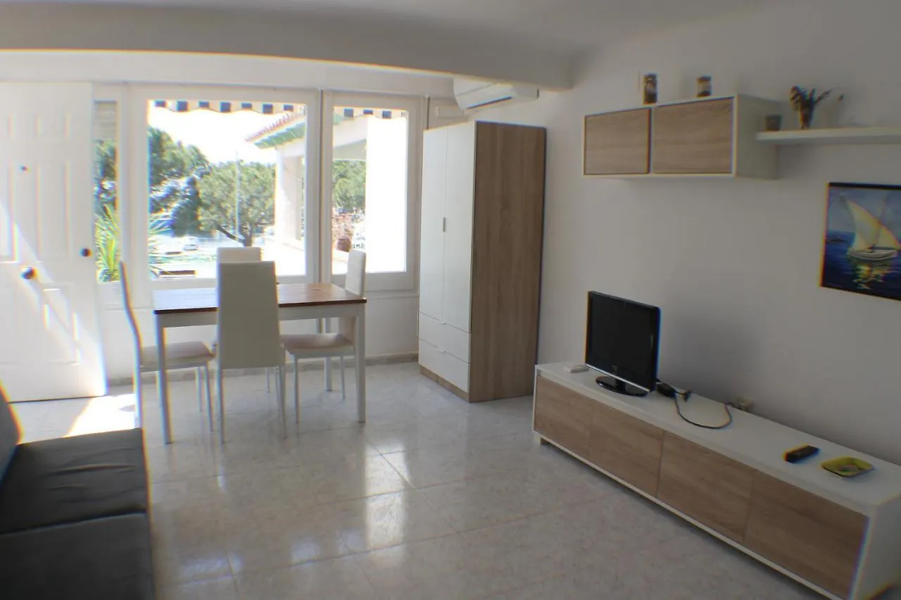 Agi Port De Rosas Apartment